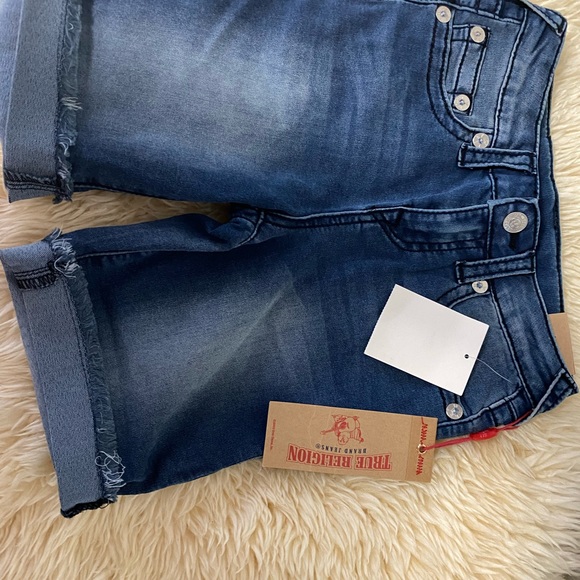 Brand New True Religion Shorts Size 7 - Picture 3 of 3